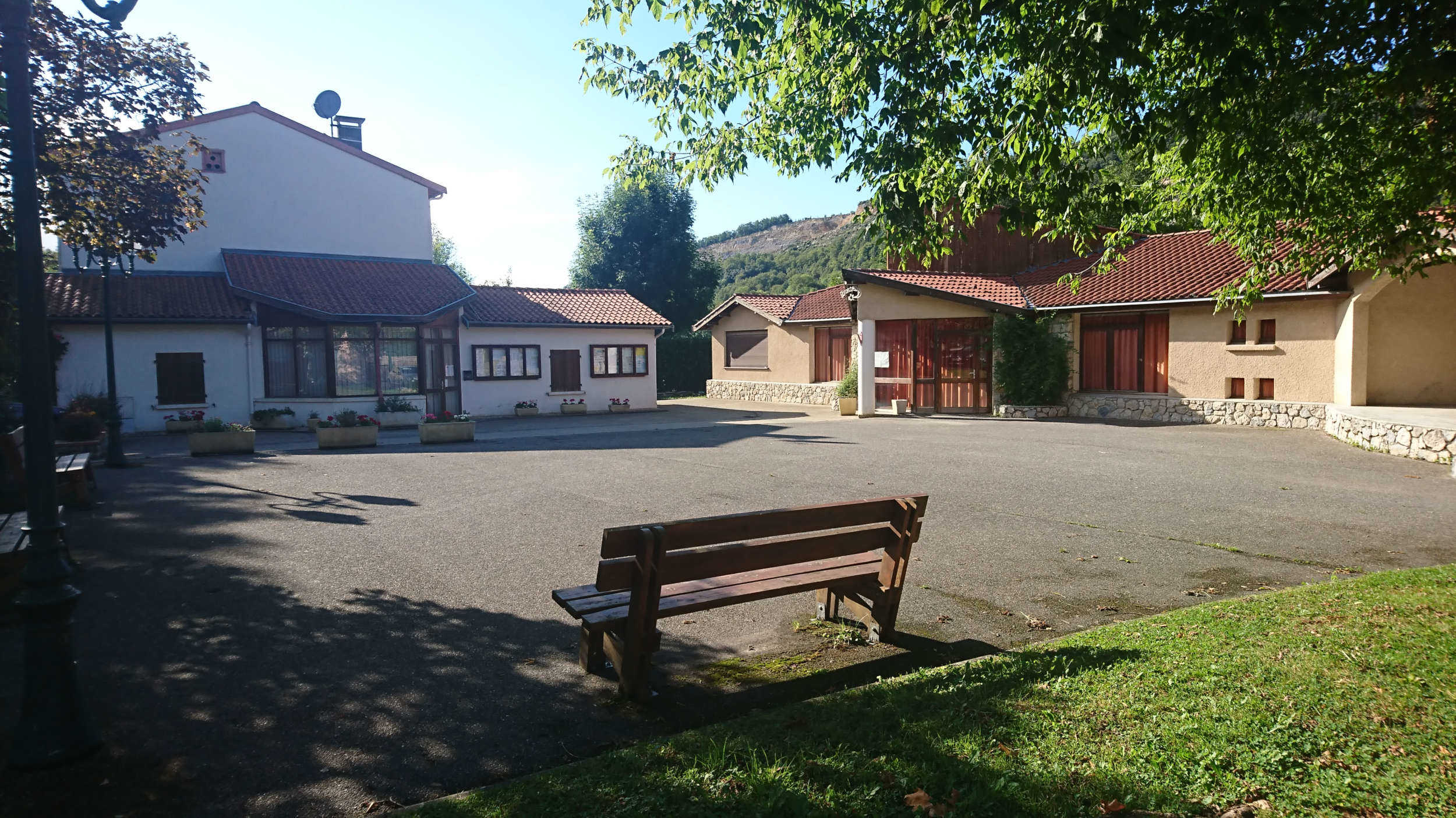 image de la place de la mairie